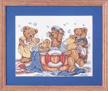 Набор для вышивания крестом Design Works "Купание мишек", 28 х 36 см