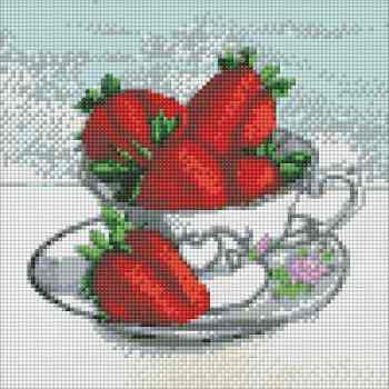 Набор для изготовления картины со стразами Алмазная Живопись "Горсть клубники", 25 х 25 см
