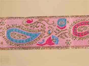 Лента отделочная жаккардовая HP 0037 шир 30 мм уп 10м цв золото/розовый